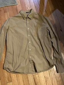 J. Camisa Crew Para Hombre Calce Ajustado Flexible Manga Larga Tostada con Lunares Negros Talla XL - Imagen 1 de 2