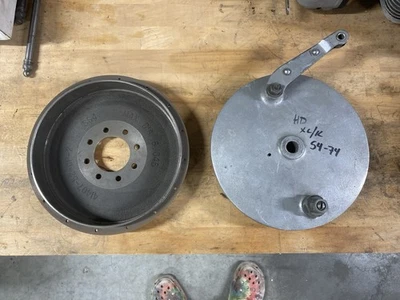 Placa de freno trasero y tambor Harley-Davidson Sportster modelo K XL XLH XLCH  Foto 1 de 4