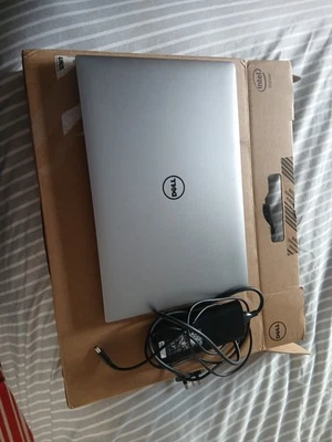 FAULTY Dell XPS 15 7590, 15.6" 4K OLED, Intel i7, 16GB RAM, 256GB SSD, NVIDIA - Image 1 of 4