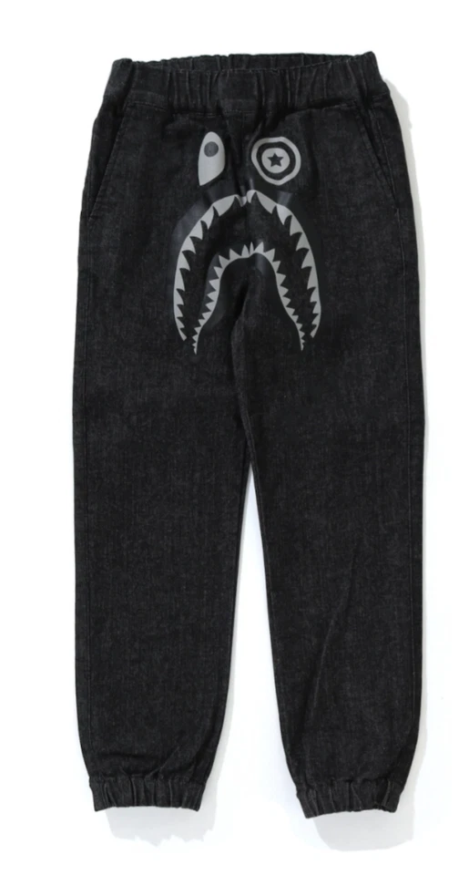 Pantalones de chándal Bape Kids Shark Denim negros talla 130 K Foto 1 de 1
