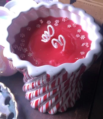 Vela grande hecha a mano de menta torcida bastón de caramelo Navidad 2 mechas roja Foto 1 de 4