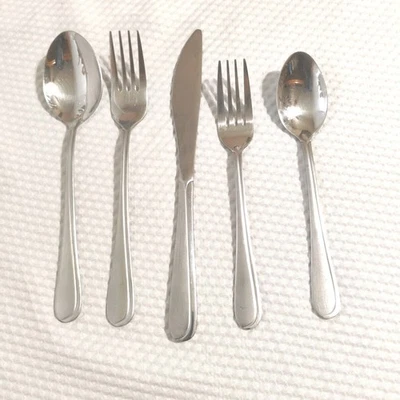 Farberware Acero Inoxidable 5 Piezas Colocación Cucharas Tenedores Cuchillo Repuesto Foto 1 de 4