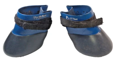 Pair (2) Davis Pro-Fit Boot Size M - Image 1 of 4