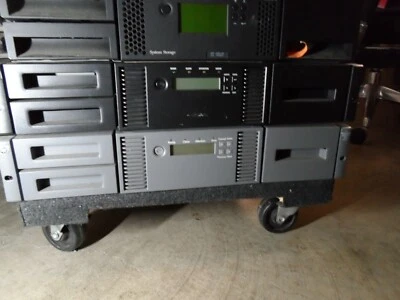 Oracle SUN SL24 2U TWO LTO4 SAS HH Library 380-1643 SL24-1L4H-SAS-Z 380-1601 - Image 1 of 4