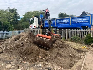 Grab Hire Clean Hardcore Taken Aggregates Delivered - Picture 1 of 10