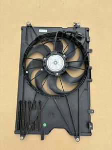 2023 MAZDA 3 and CX-30 2.5L RADIATOR COOLING FAN SHROUD & BLADE & MOTOR OEM - Picture 1 of 4