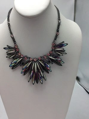 $225 Givenchy Hematita Multi Racimo Collar Distintivo 201B Foto 1 de 4