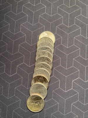 2006 P/D Mixed ￼ 1/4 Quarter Roll (10) Coins North Dakota￼￼ - Image 1 of 2