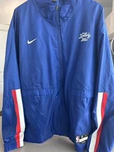 Nike NBA City Edition Windbreaker Jacket Men Philadelphia 76ers Brotherly Love - Picture 1 of 4