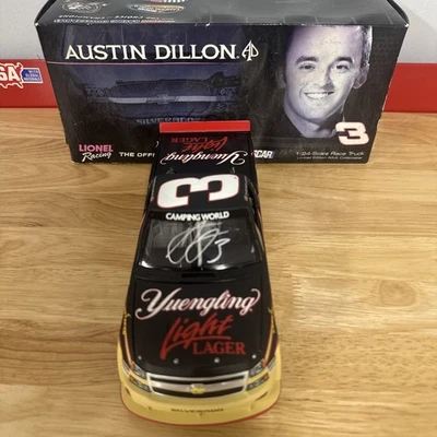 Chevrolet Autograph Action Racing Austin Dillon #3 Yuengling Light 2014 Foto 1 de 4