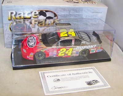 1:24 ACTION RFO 2001 #24 DUPONT FLAMES MONTE CARLO SS JEFF GORDON PLATINUM 1/624 Foto 1 de 4