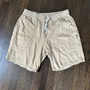 Vuori Baumwollshorts Herren groß hellbraun khaki Taschen lässig sportlich Reißverschluss 7" - Bild 1 von 4