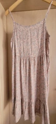 Luftiges Damenkleid von C&A Gr.42 verstellbare Träger - Bild 1 von 4