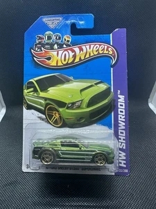 2013 Hot Wheels '10 Ford Shelby GT500 Supersnake Green 155/250 - Picture 1 of 3