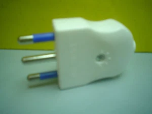 SPINA ELETTRICA DRITTA 16 AMPER - Foto 1 di 1
