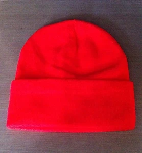 BONNET ROUGE Taille unique LOT de 100 PIÈCES - Imagen 1 de 1