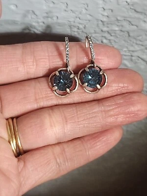 Pendientes colgantes Givenchy Swarovski cristal azul tono plata Foto 1 de 4