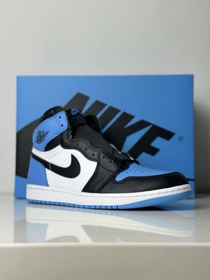 Nike Air Jordan 1 Retro High OG University Blue UNC Toe, Größe EU 44 US 10 - Bild 1 von 4