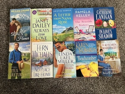 Contemporary Romance lot of 10 Paperbacks Karen Robards/Megan Crane/Amy Lillard+ Foto 1 de 2