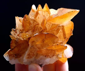 199g  New Varieties Natural Fluorescent Yellow Calcite Mineral Specimen/Hunan - Picture 1 of 9