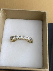 18ct yellow Gold , diamond Half Eternity Band. - Picture 1 of 2