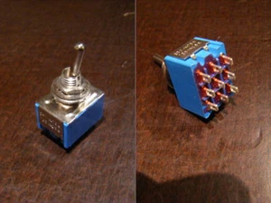3PDT MINI TOGGLE SWITCH - Picture 1 of 1