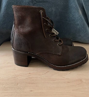 NUEVO $240 Frye Para Mujer Sabrina 6G Botas de Combate con Cordones Gamuza talla 9.5 Marrón Oscuro Foto 1 de 4