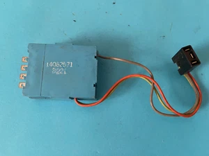 Corvette 1984 cinturón de seguridad timbre GM # 14062571 usado - Imagen 1 de 1