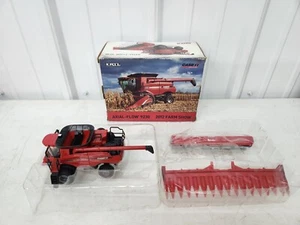 1/64 Ertl Case IH 9230 Toy Combine 2012 Farm Show Edition In Box John Deere - Picture 1 of 13