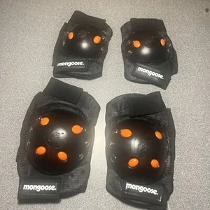 Mongoose Knee And Elbow Pads Youth Size - Picture 1 of 1