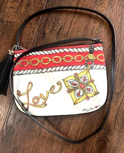 Brighton TC Love Umhängetasche Kette Print Canvas Quaste rot weiß - Bild 1 von 4