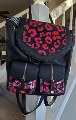 Precioso Bolso de Mano GIANNI BINI LGE Negro Patente Rosa Estampado Animal Cartera Mochila Foto 1 de 4