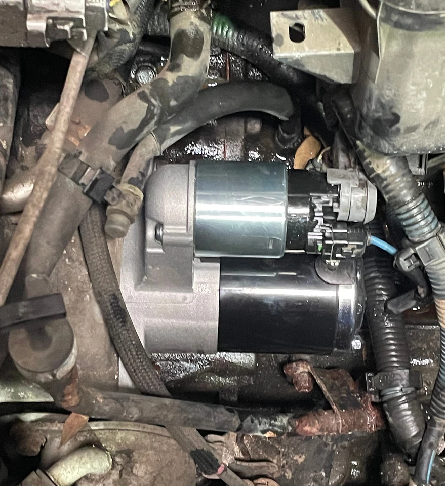 Motor de arranque TYC para Toyota Venza 2009-2016 2,7 L 3,5 L Foto 1 de 4