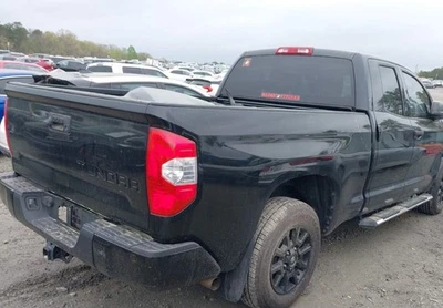 2010-2021 Toyota Tundra RH Passenger Knee Airbag OEM - Изображение 1 из 4