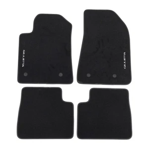 Tappetini auto originali Alfa Romeo in velluto con logo bianco Giulietta 7180799 - Foto 1 di 3