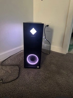 HP OMEN 30L RTX3070 Foto 1 de 4
