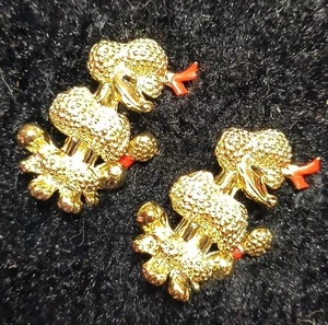 2 Set Vintage Gold Tone Poodle Brooch Pins W Red Bow - Picture 1 of 14