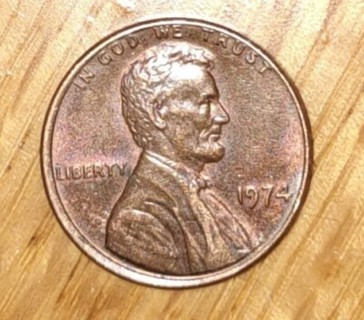 1974 Lincoln Memorial centavo EUA moedas de erro em perfeito estado, erro de aro OFF CENTER, brilhante  - Imagem 1 de 2