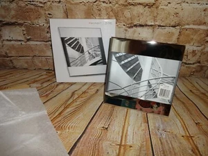 Cornice fotografica INHABIT NEO NICHEL 5x7 in piedi o sospesa NUOVA - Foto 1 di 2