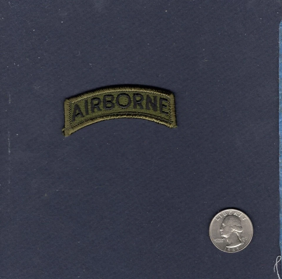 Original AIRBORNE US ARMY Uniform Shoulder Unit Regiment Squadron Patch - Image 1 of 1