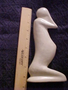 Beautiful Curvy Nude Pregnant Woman Off White Stone Statue Sculpture Marble Vein - Picture 1 of 6