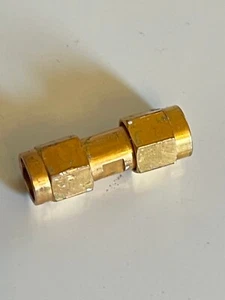 SUHNER SMA MASCHIO - ADATTATORE RF MASCHIO 32_SMA-50-0-1 ad2n36 - Foto 1 di 4