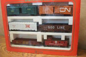 Rivarossi #6991 HO Scale Freight Set (6 freight cars in set) - Picture 1 of 2