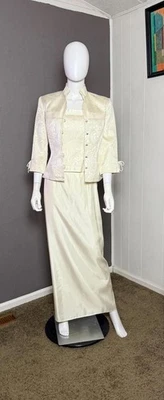 Vintage 1990's Formal Skirt Set Cream+ Gold Paisley Jacquard 3 Piece Set - Image 1 of 4