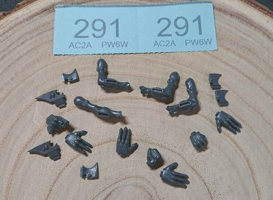 (291) Aeldari Wraithlord Arms, Hands - Image 1 of 1