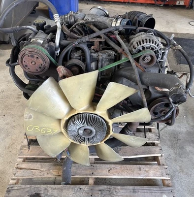 Ford Powerstroke 2000 7,3 L motor diésel F250 F350 F450 F550 193 k Foto 1 de 4