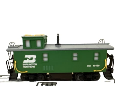 Lionel O Gauge 6-17625 IND Steel Side Caboose Burlington Northern #10420 - Image 1 of 4