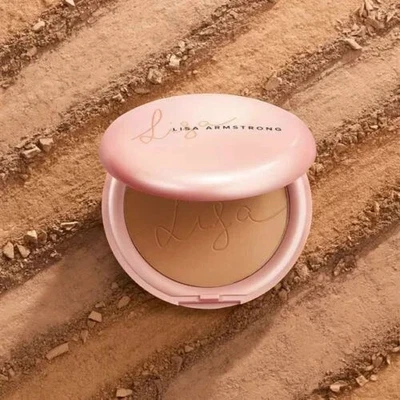 Avon Lisa Armstrong Gleam Supreme Highlighter Powder *Choose Your Shade* New - Image 1 of 3