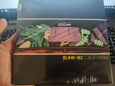 Blink-182 – California 2cd dlx sealed - Image 1 of 3