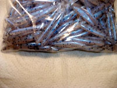 200-2 1/4"-CRAPPIE-PANFISH-OLOR-JIG-GRUBS-disparo de gota-cola dividida-minnow-lote-fluke Foto 1 de 4